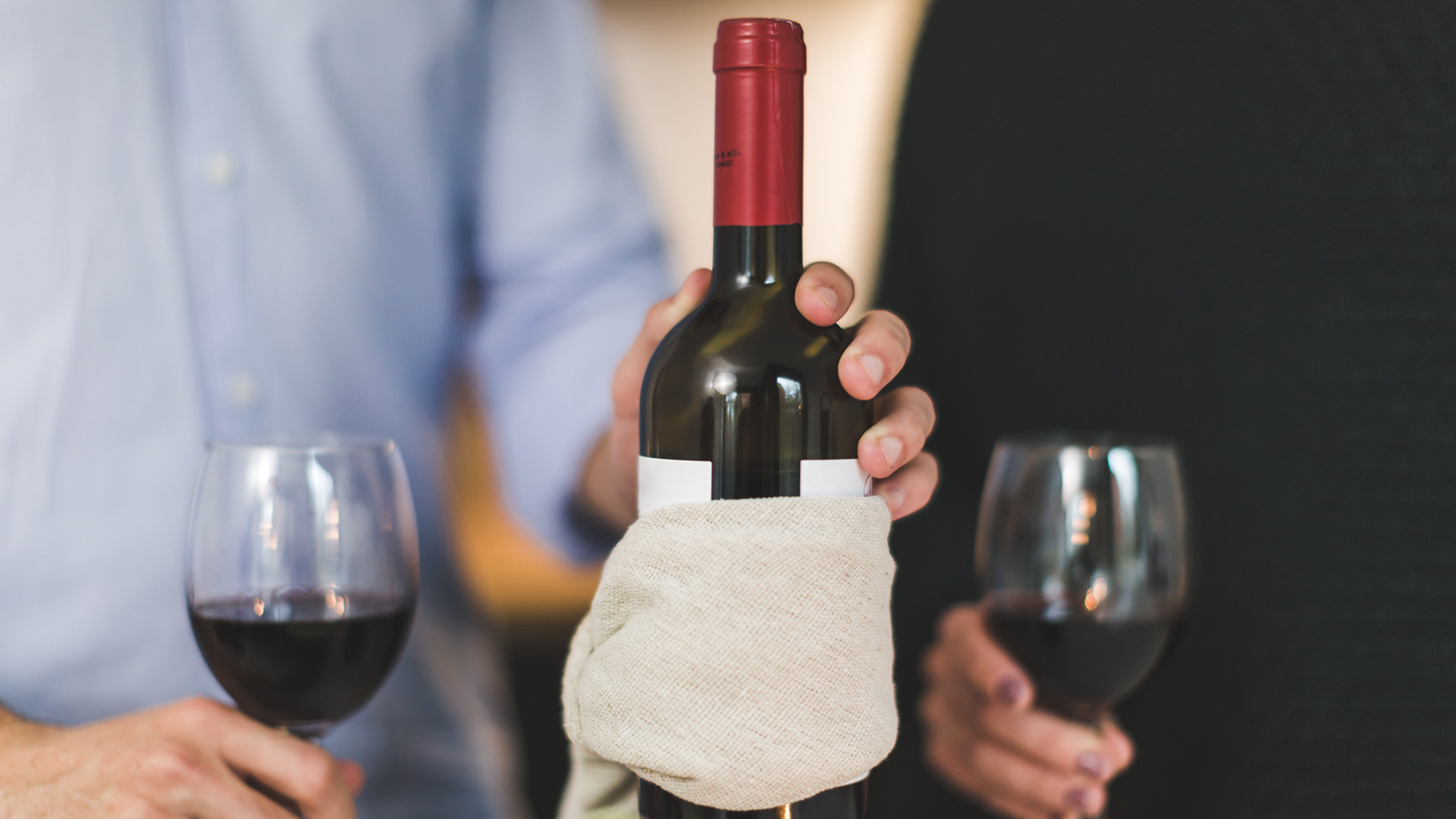 Best Electric Wine Openers 2022 HowtoHome